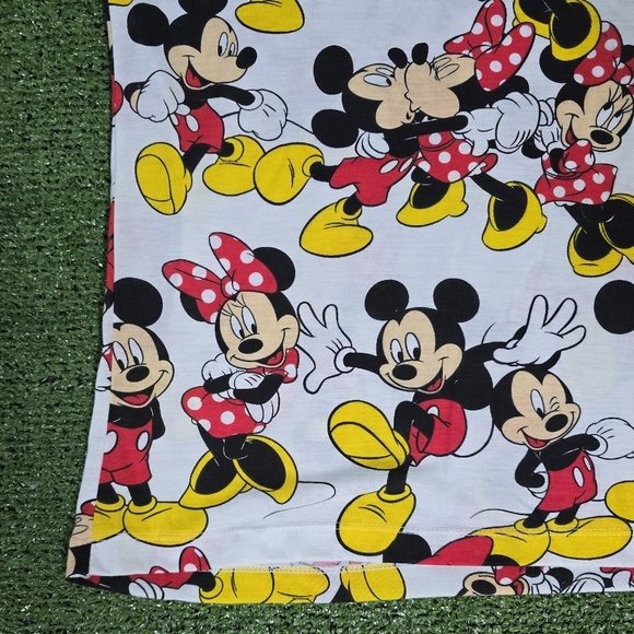 🛑$5🛑 FINAL PRICED ITEM! BUY NOW or BUNDLE TO SAVE MORE! - Picture 5 of 9